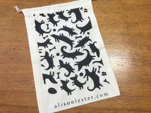 
            
                Load image into Gallery viewer, Alison Lester Drawstring book bag
            
        